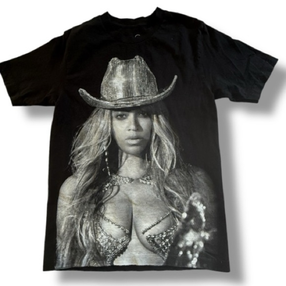 Beyoncé Renaissance Tour 2023 Black Graphic Tee Shirt Top Size Small